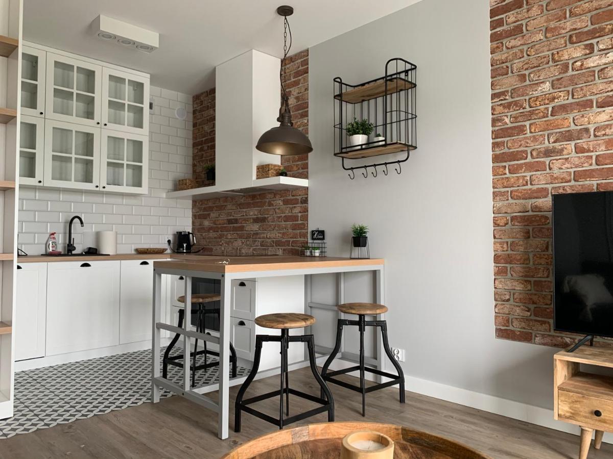 Apartament Przystan Calamo Apartment Олщин Екстериор снимка